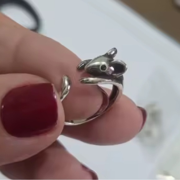Vintage Silver Mouse Ring - Picture 7 of 7